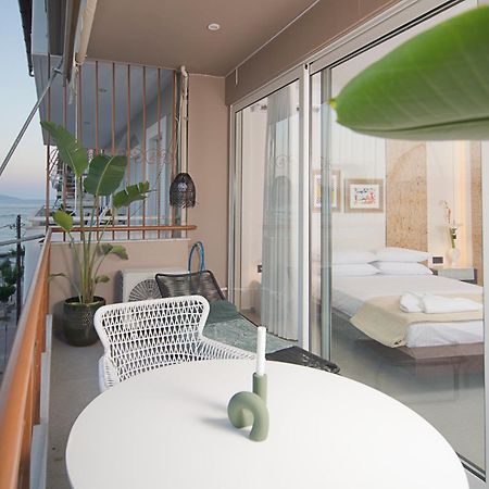 Infinity Blue Next To The Sea Apartment กาลามาตา ภายนอก รูปภาพ