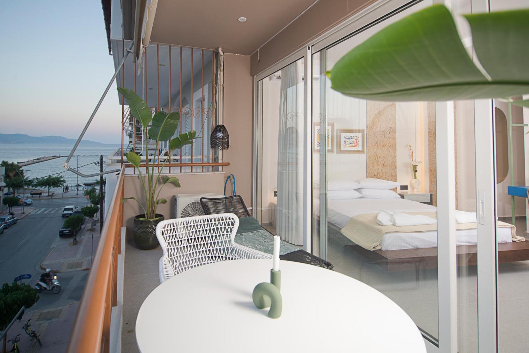 Infinity Blue Next To The Sea Apartment กาลามาตา ภายนอก รูปภาพ